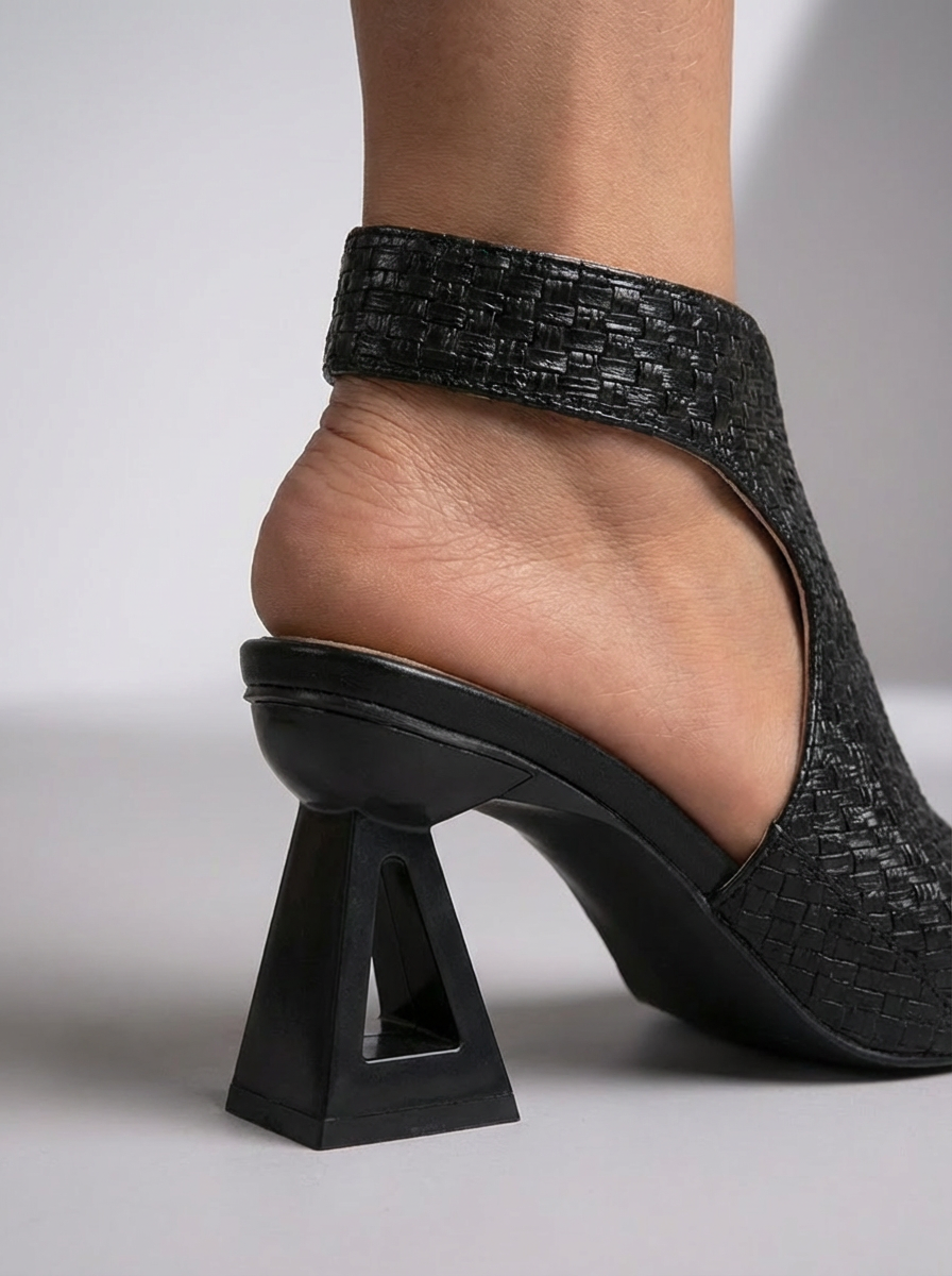 ZAHARA · Sandalias de Tacón